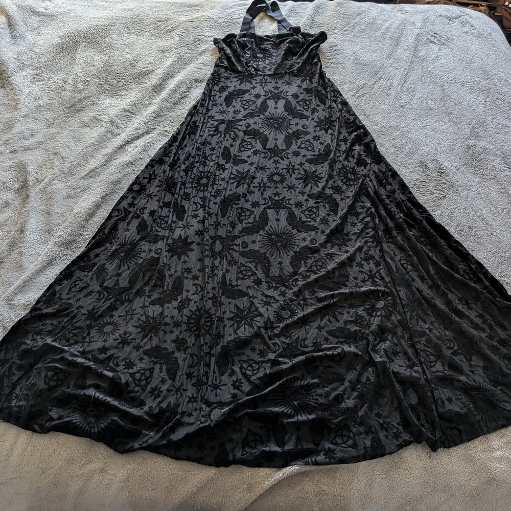 Blackmilk Burned Velvet Spell Harness Maxi Dress - Picture 2 of 8